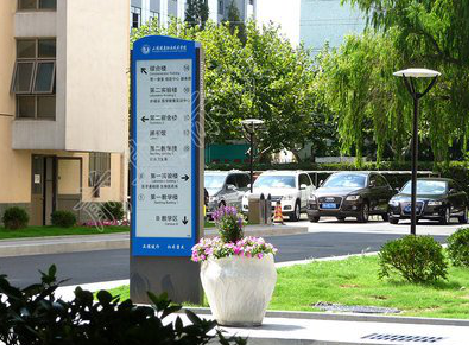 余姚哪些因素影响宣传栏的制作？